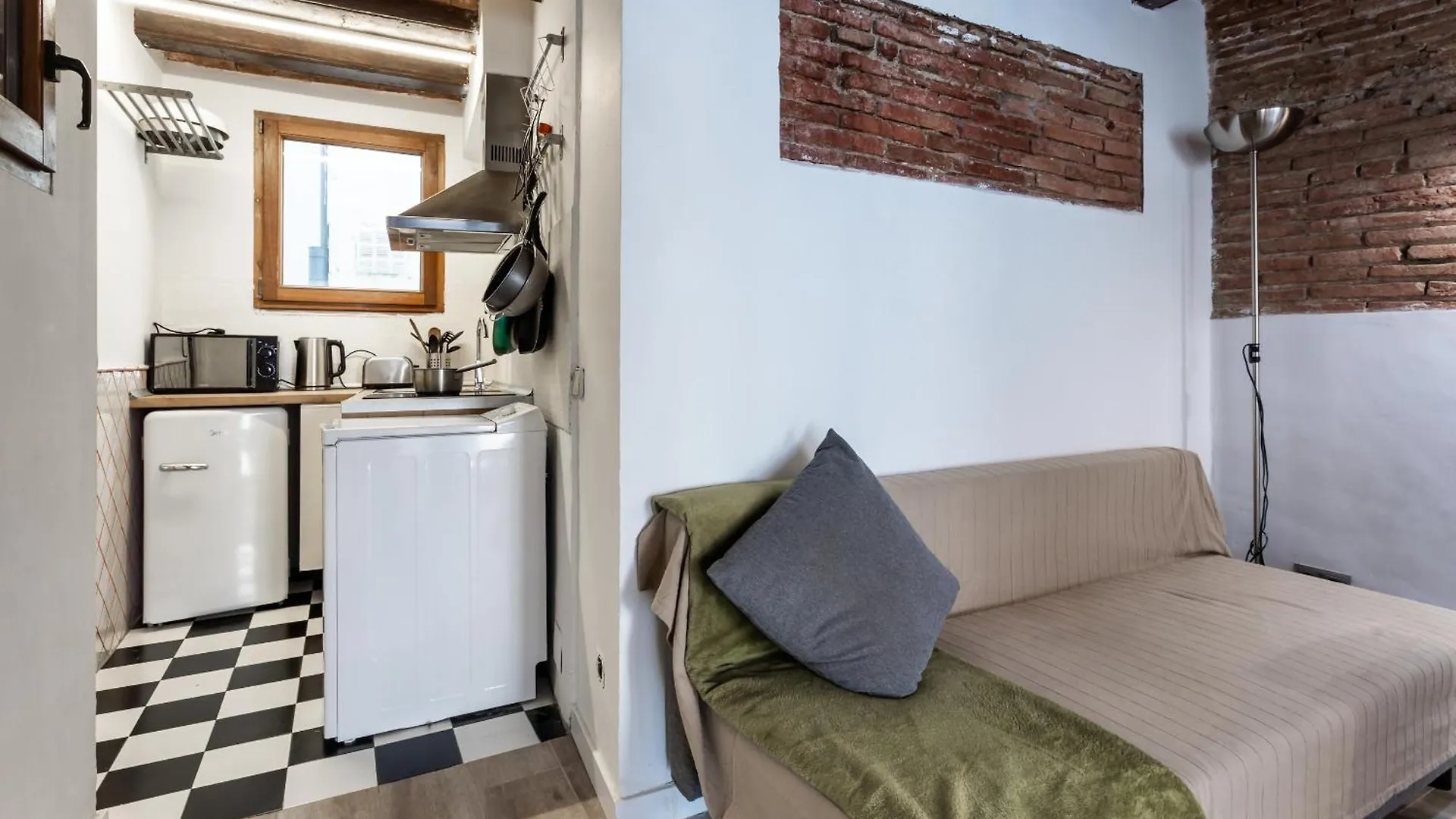 Apartamento La Boqueria 4 Apartment Barcelona