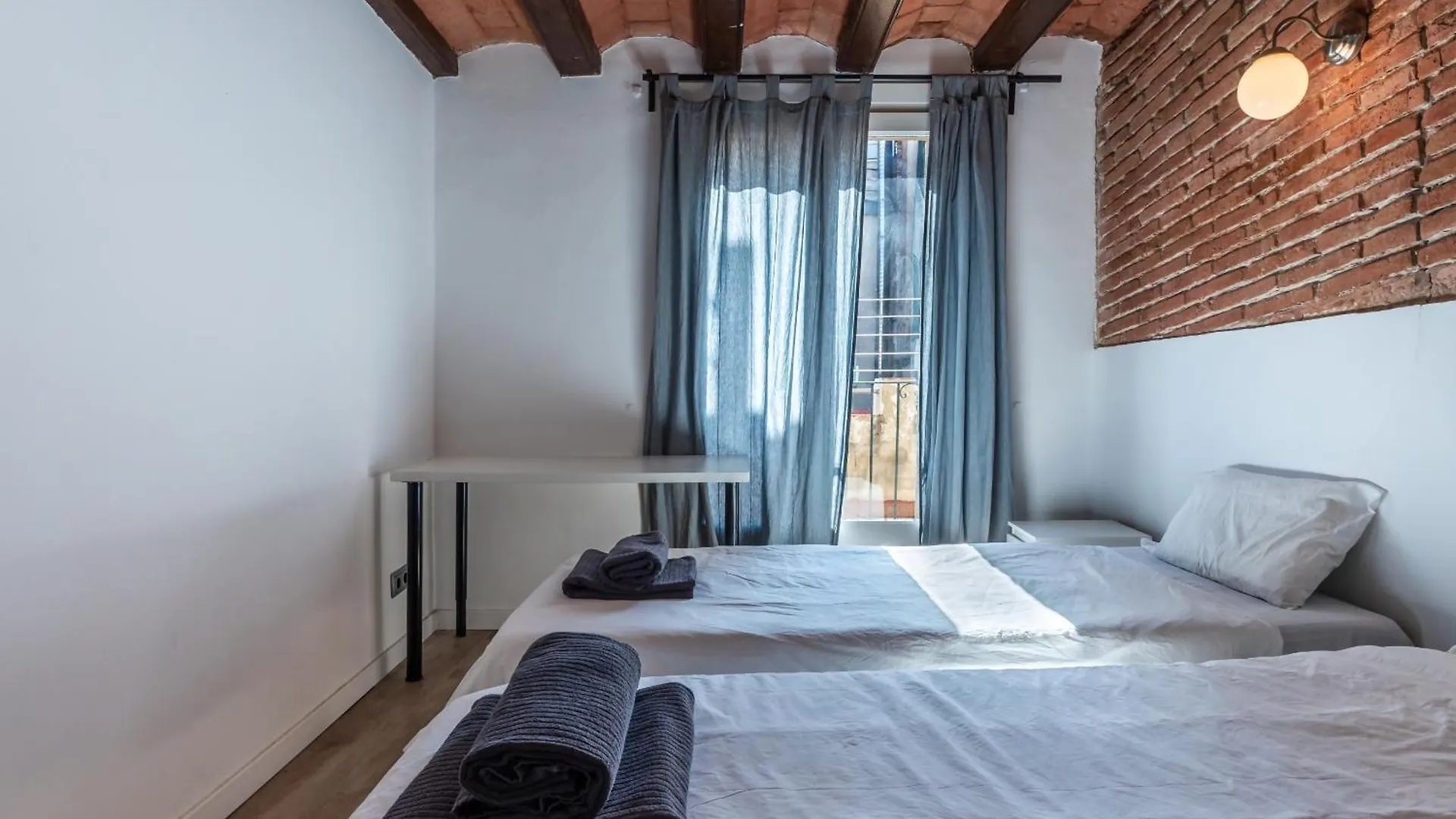 Apartamento La Boqueria 4 Apartment Barcelona