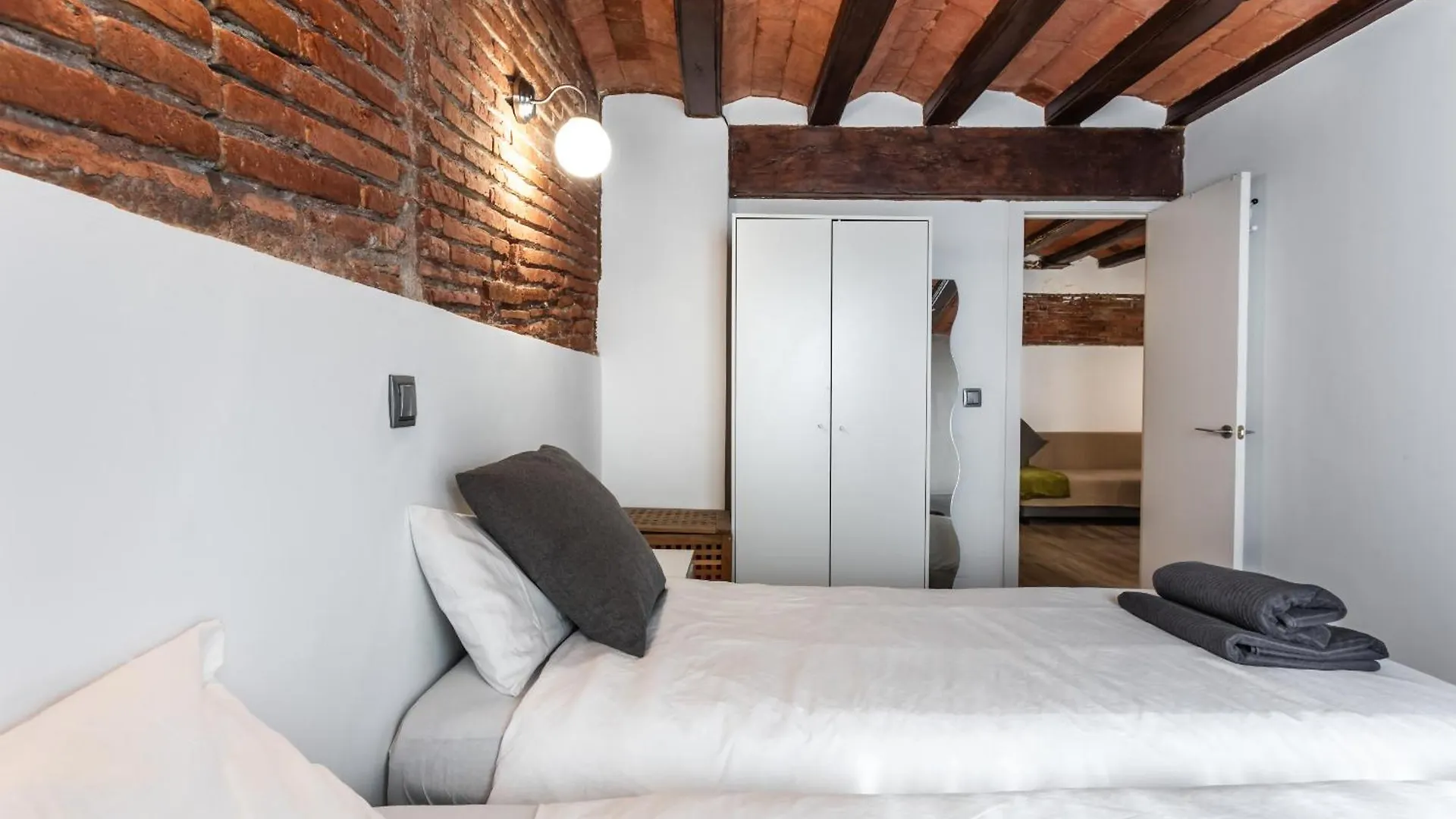 Apartamento La Boqueria 4 Apartment Barcelona Spain