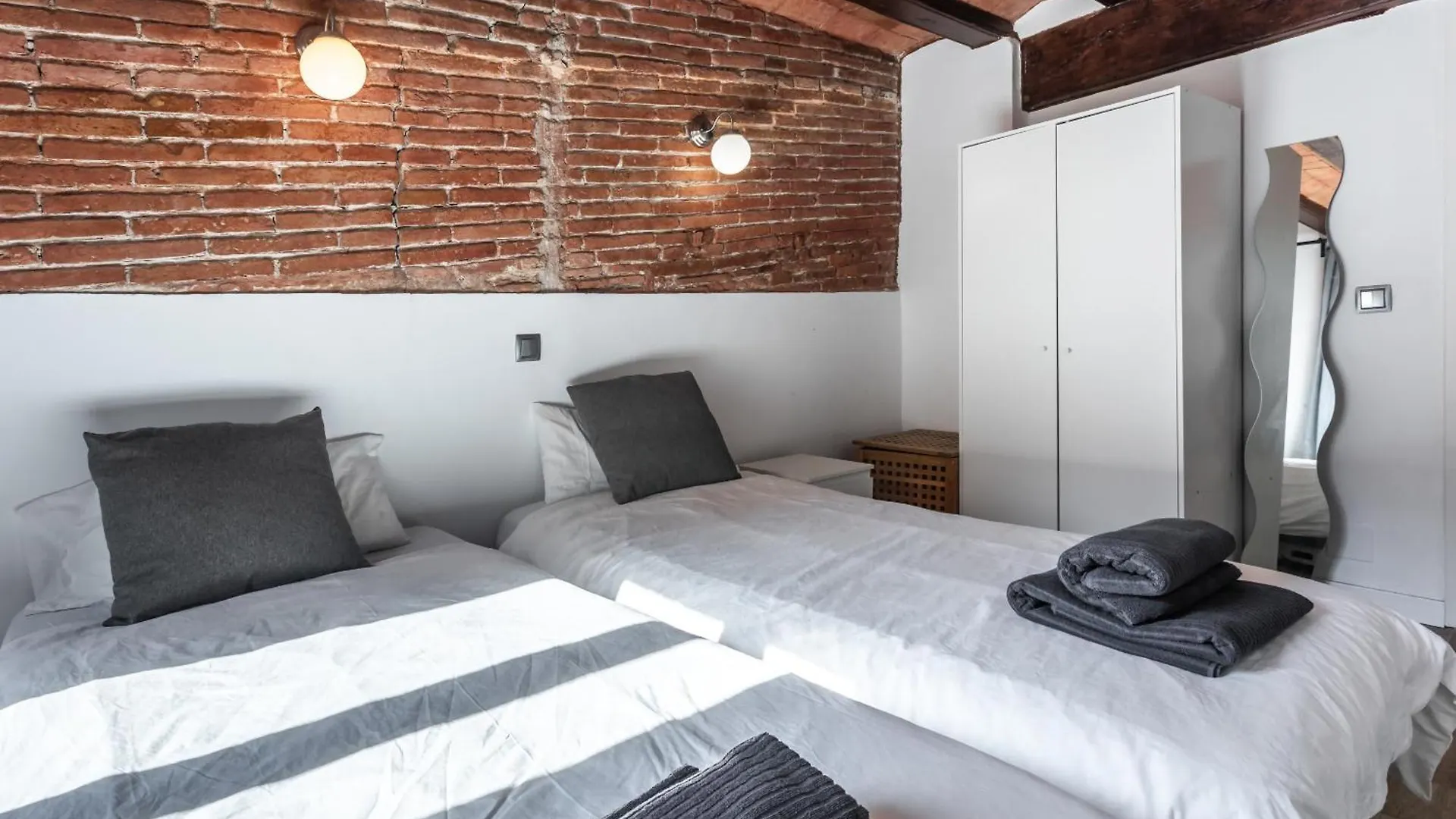 Apartamento La Boqueria 4 Apartment Barcelona Spain