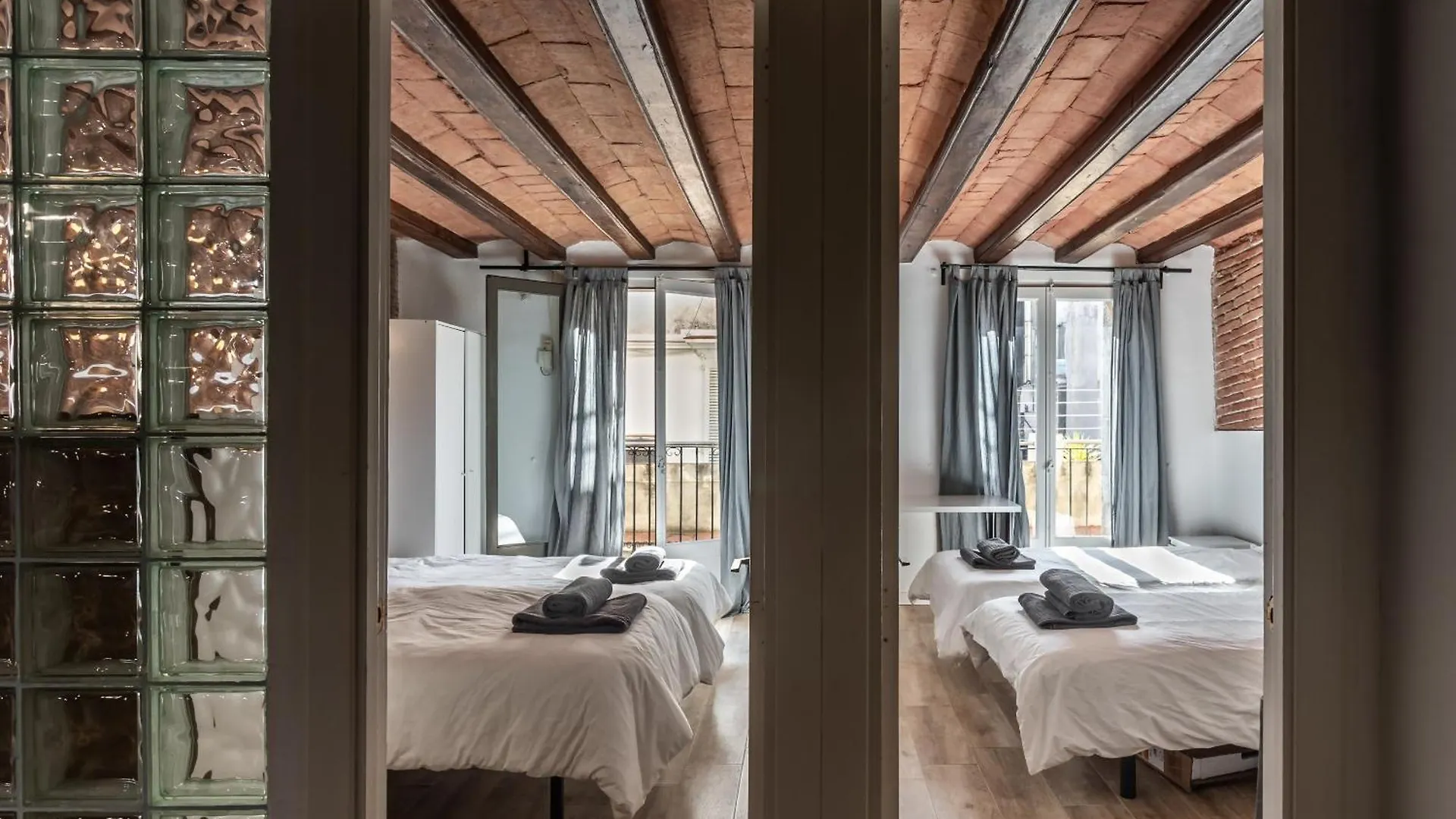 Apartamento La Boqueria 4 Apartment Barcelona